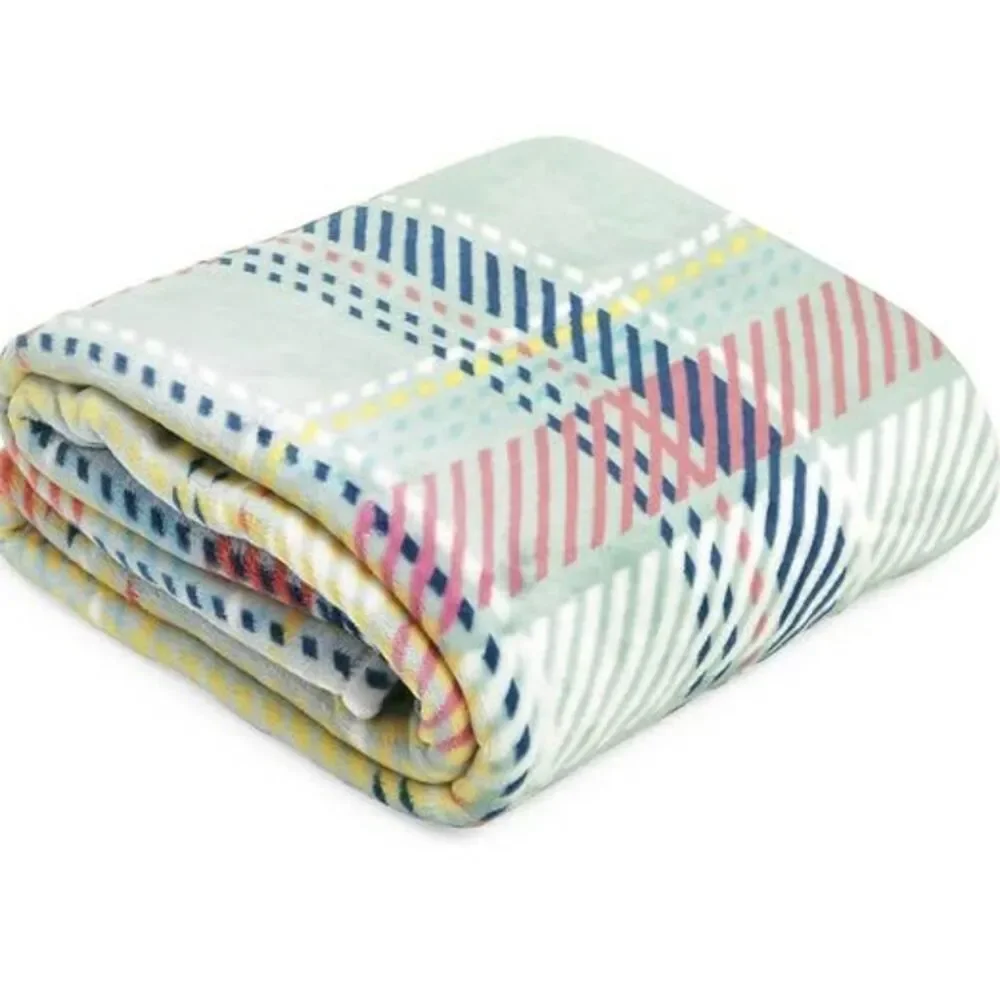 Vera Bradley large fleece plush throw blanket
